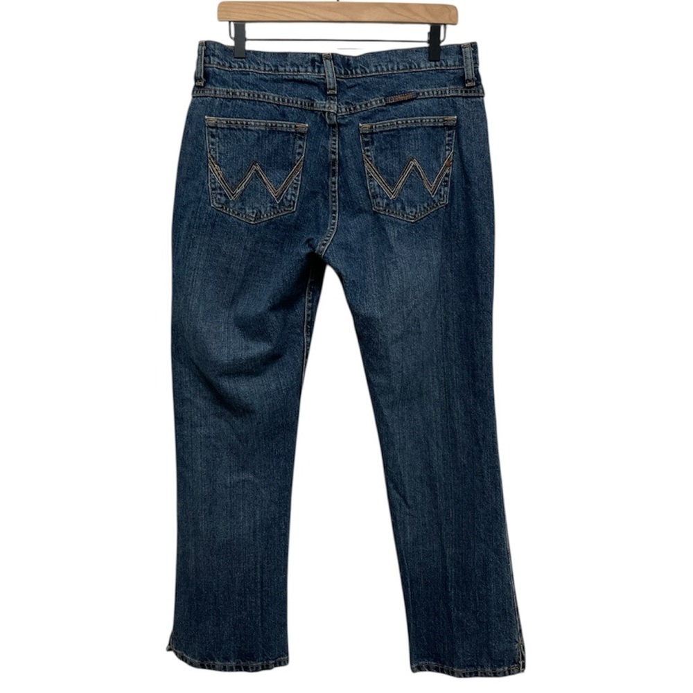WRANGLER Cowgirl Cut Jeans Vintage Medium Wash Size 11/12x30